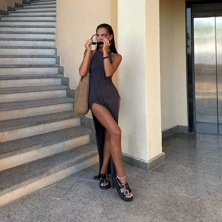 Adrianna™ - 大膽側開衩連衣裙